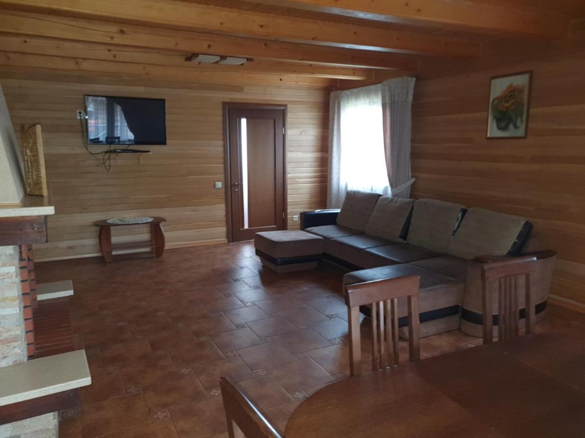 Chalet 888 Cottages Palyanytsya Exterior photo