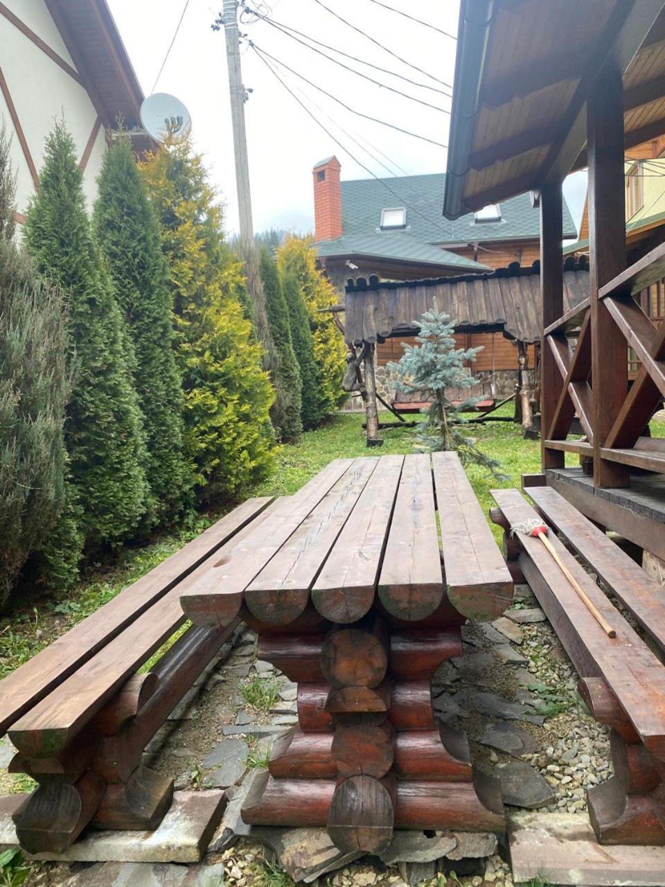Chalet 888 Cottages Palyanytsya Exterior photo